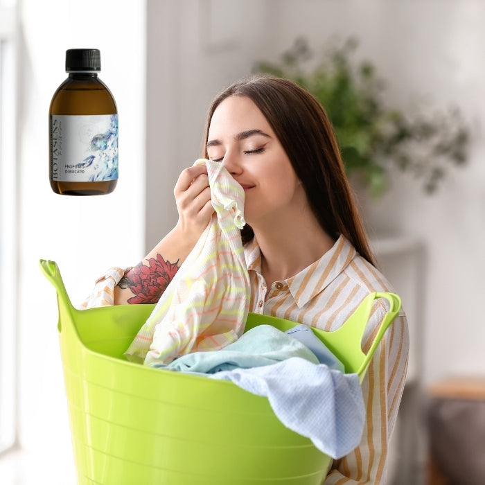 BOTASENS Laundry Perfume Pure Freshness and woman smelling